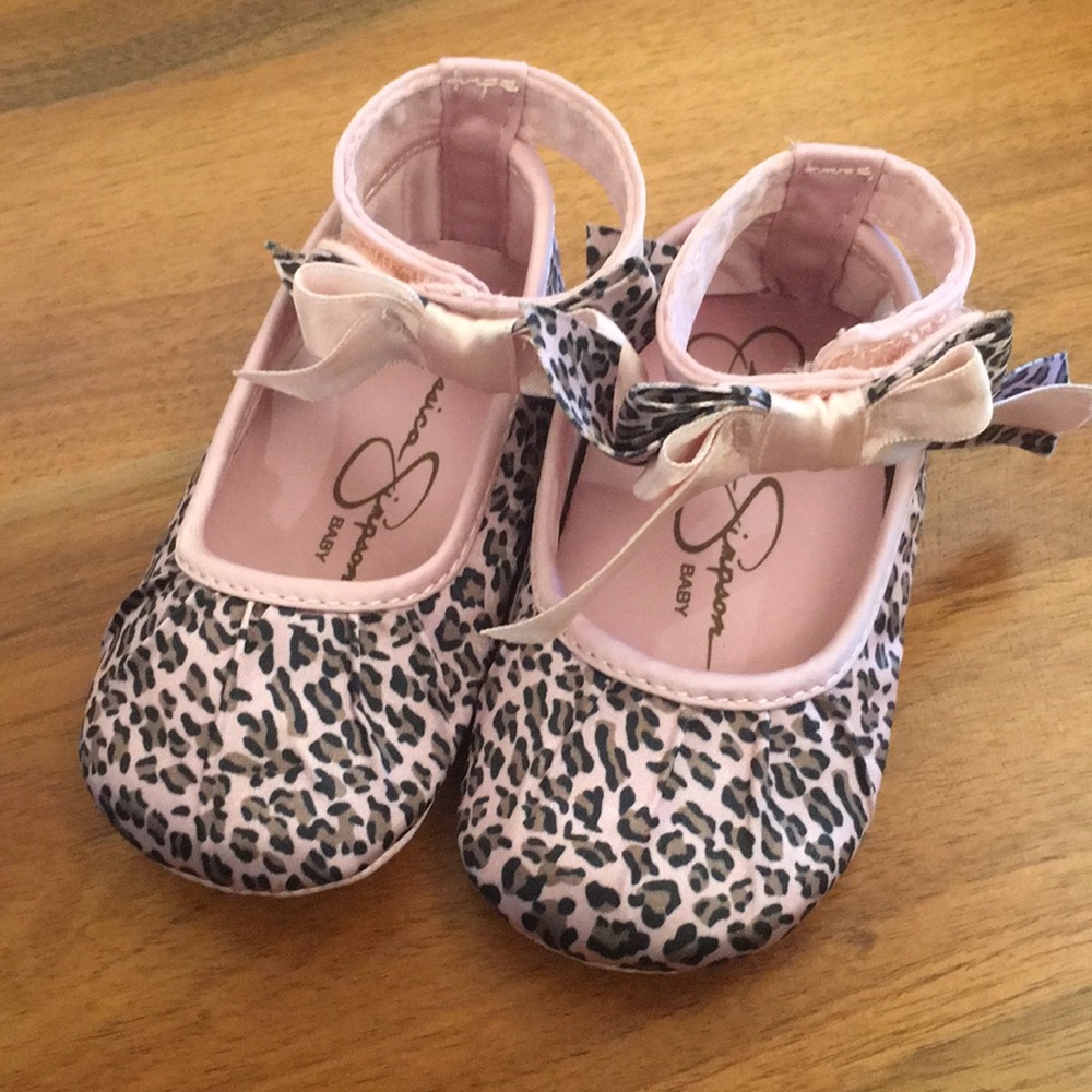 Jessica Simpson Pink leopard print Mary Janes!